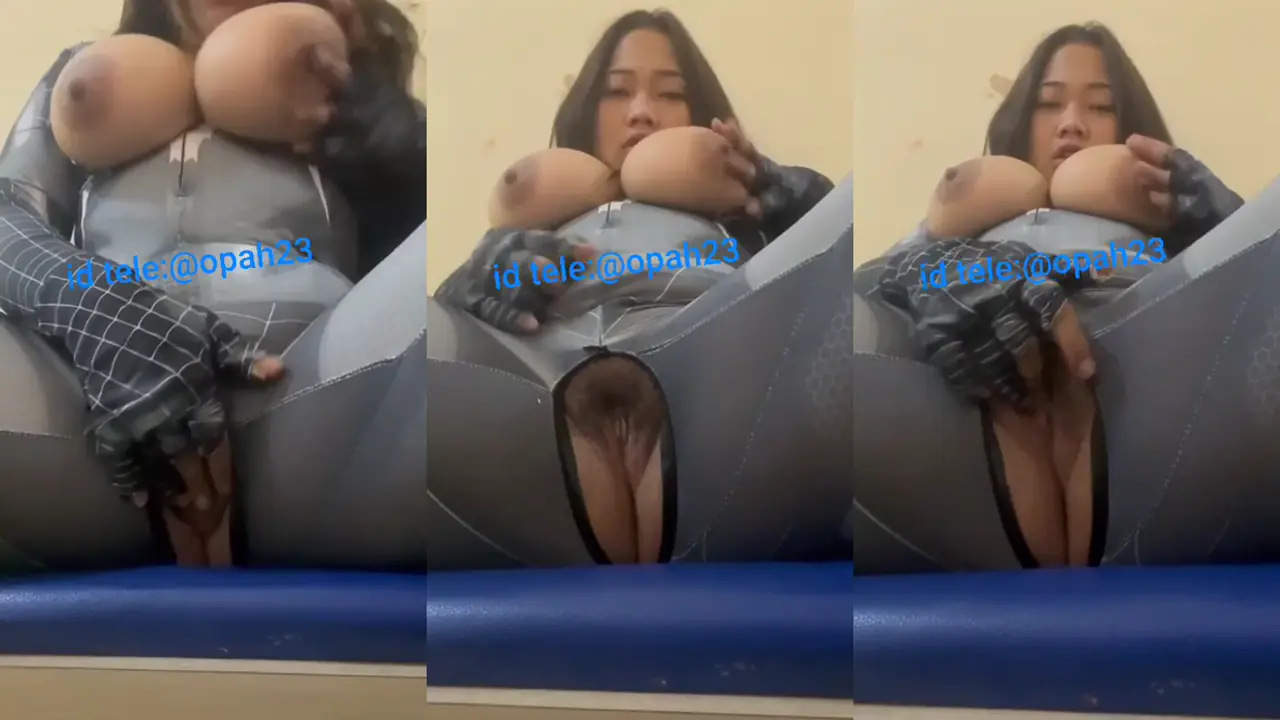 bokep abg tobrut colmek cosplay spiderman