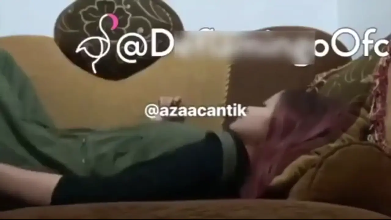 Mesum Sama Adik Ipar Disofa Ruang Tamu   Bokep Box