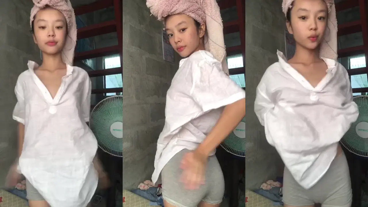 Bokep Smp Lia abg china habis mandi pap dulu
